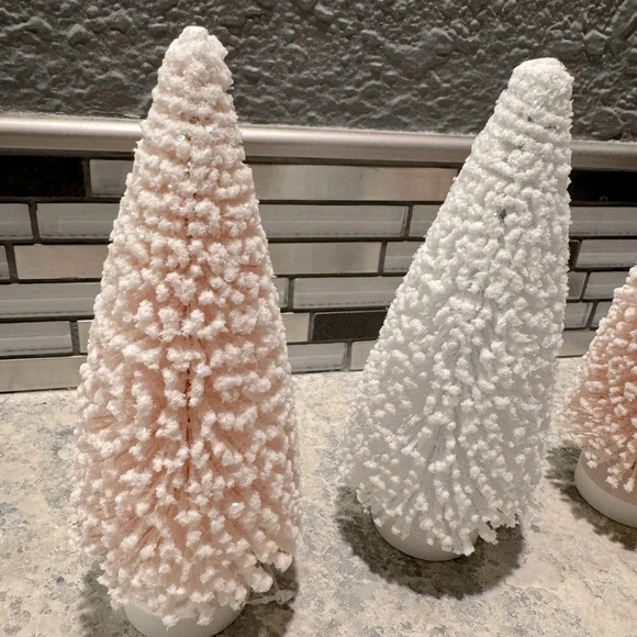 Pastel Pink and White Flocked Holiday/Christmas Bottle Brush Tree Set - Picture 3 of 3
